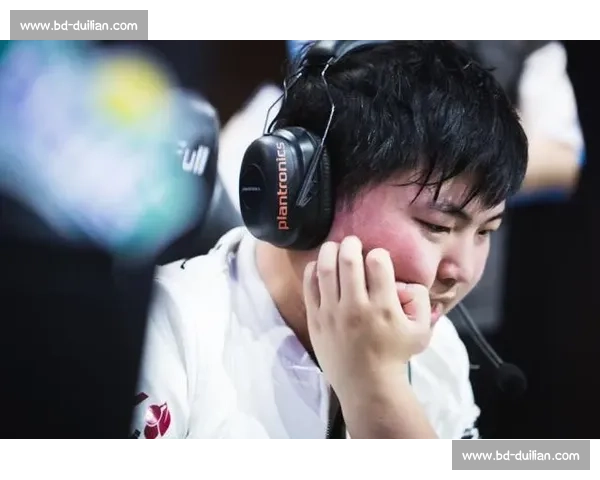 爆料!某电竞选手直播间秘密曝光,网友直呼过瘾!