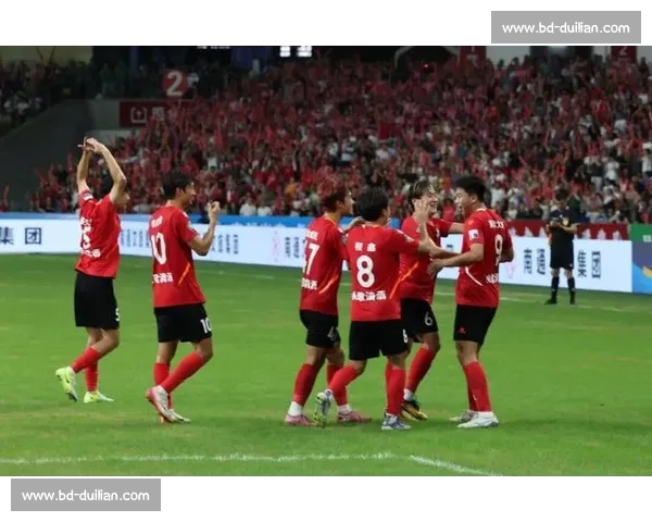 又一笔巨款!苏超球员身价暴涨,商业价值引关注